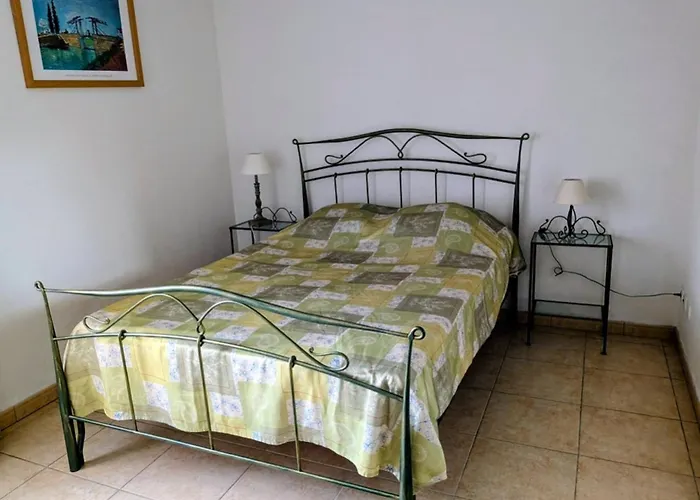 T3 Confortable Avec Terrasse Et Jardin - Fr-1-768-130 * 罗克布伦河畔阿尔让